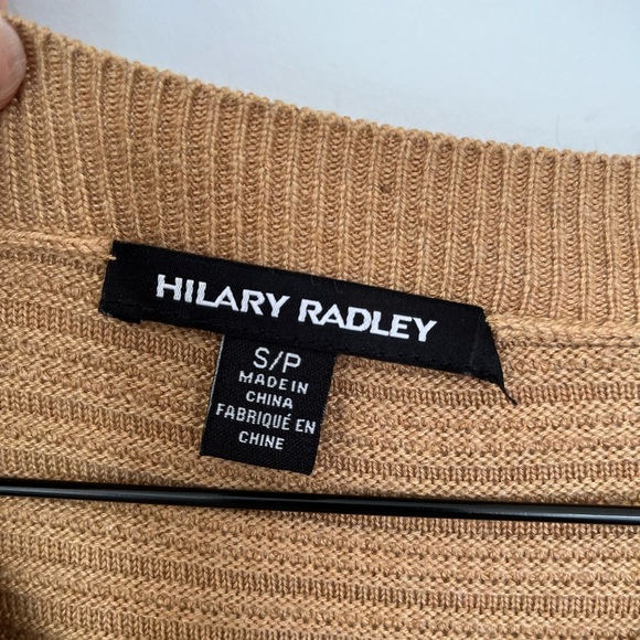 Hilary Radley Tan V-Neck Sweater with Layered Hem size small - Picture 4 of 6